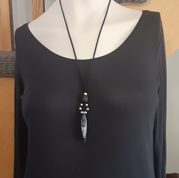 Beautiful Orthoceras Fossil/Genuine Black Leather Cord/ Lava Stone Necklace - Picture 7 of 8